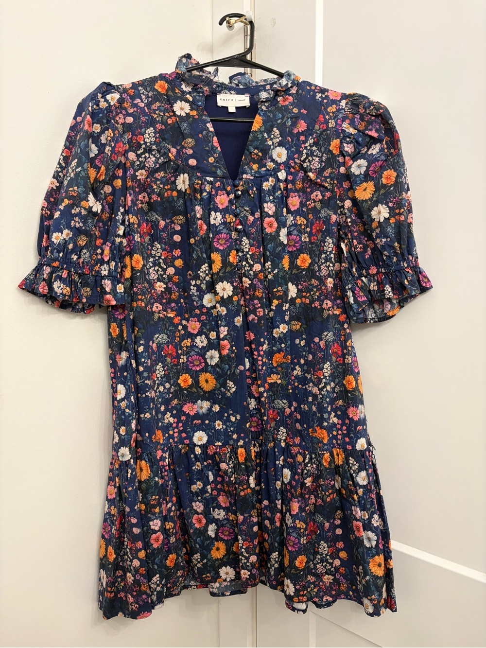 Entro Floral Short-Sleeve Dress